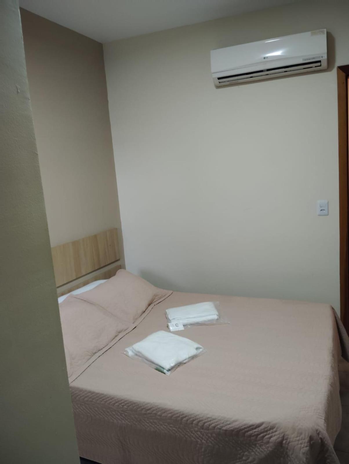 Attriun Hotel Γκουαρούλιος Εξωτερικό φωτογραφία